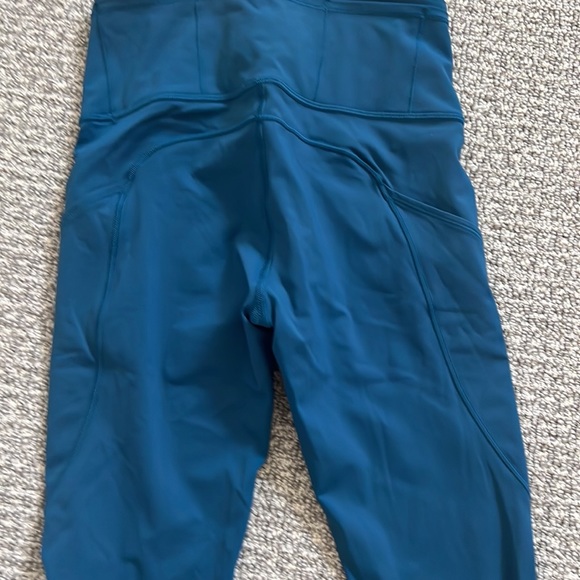 Lululemon Fast and Free Tight 25” CARB CARBON BLUE reflectors 4 - Picture 3 of 9